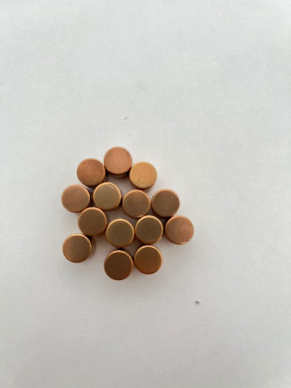 METAL DORADO PARA PERNO